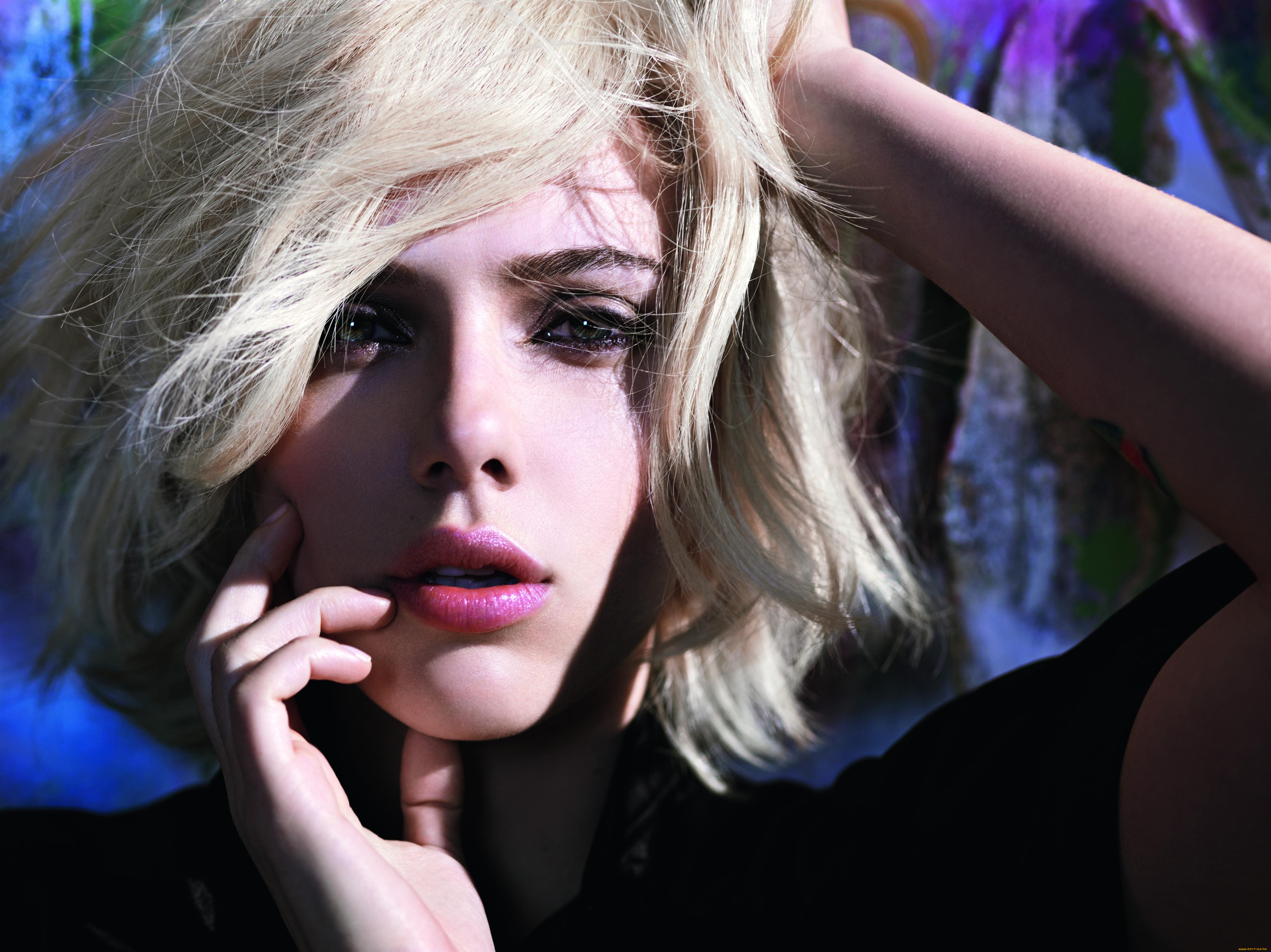 Scarlett Johansson, , 